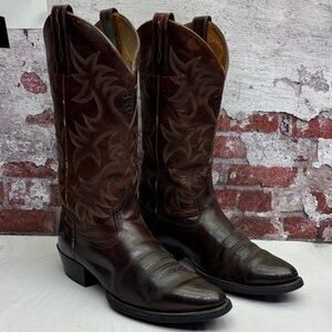 Ariat men’s western boots SZ 8.5 D